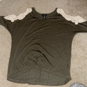 Cold shoulder short sleeve top